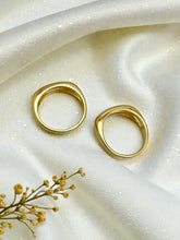 Load image into Gallery viewer, Plain smooth straight on top ring
