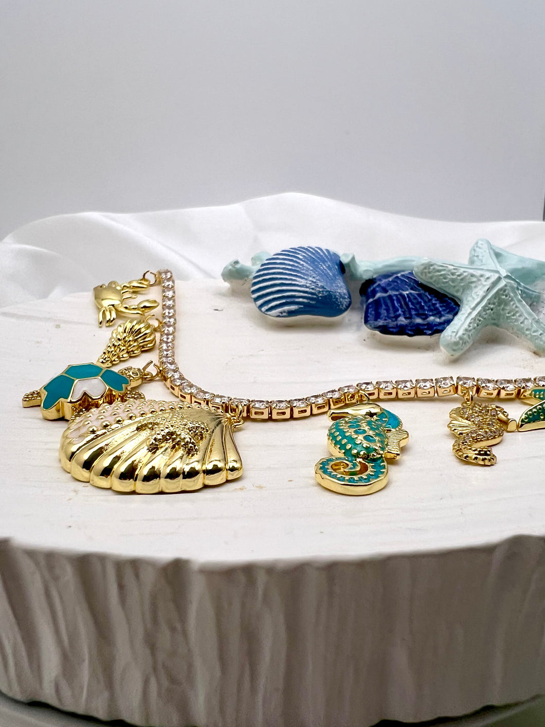 Tennis choker with sea shell  pendants necklace
