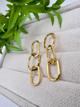 Load image into Gallery viewer, High-end 3-link earrings Valentina Collection
