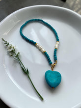 Load image into Gallery viewer, Turquoise gemstone pearl and heart pendant necklace
