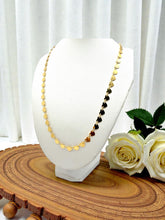 Load image into Gallery viewer, Hearts in sequence long necklace
