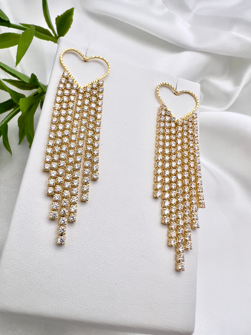 Heart base cz diamond tassel earrings