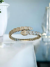 Load image into Gallery viewer, Snake bracelet entirely cz studded
