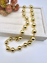 Load image into Gallery viewer, Ball choker necklace with tube details
