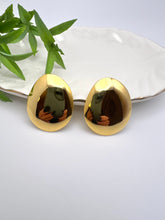 Load image into Gallery viewer, Light and thin oval earrings
