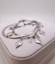 Load image into Gallery viewer, Double ribbon and leaf bracelet
