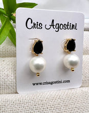 Load image into Gallery viewer, Black drop base and shell pearl  pendant earrings
