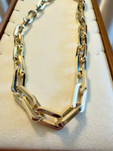 Load image into Gallery viewer, Square link chunk necklace
