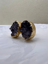 Load image into Gallery viewer, Druzy oval earrings
