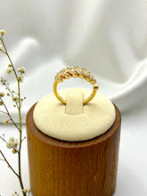 Load image into Gallery viewer, Adjustable cz branch leaf ring
