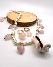 Load image into Gallery viewer, Pink quartzo freshwater pearl and pacific shell set
