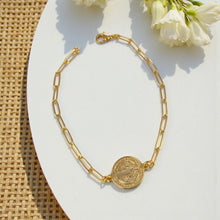 Load image into Gallery viewer, Saint Bento carter links bracelet
