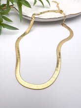 Load image into Gallery viewer, Ribbon thicker 7 mm Choker Necklace
