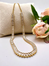 Load image into Gallery viewer, Choker baguette 2x4 small link necklace
