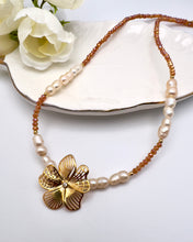 Load image into Gallery viewer, Dulce de leche crystal  freshwater flower pendant necklace
