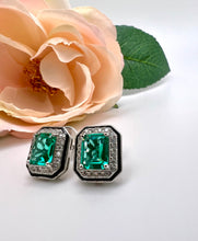 Load image into Gallery viewer, Tourmaline set with  enameled detail
