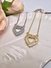 Load image into Gallery viewer, Baguette heart Valentina collection necklace
