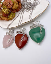 Load image into Gallery viewer, Natural Stone heart shape bow necklace
