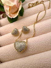 Load image into Gallery viewer, High quality small heart cz studded Valentina set
