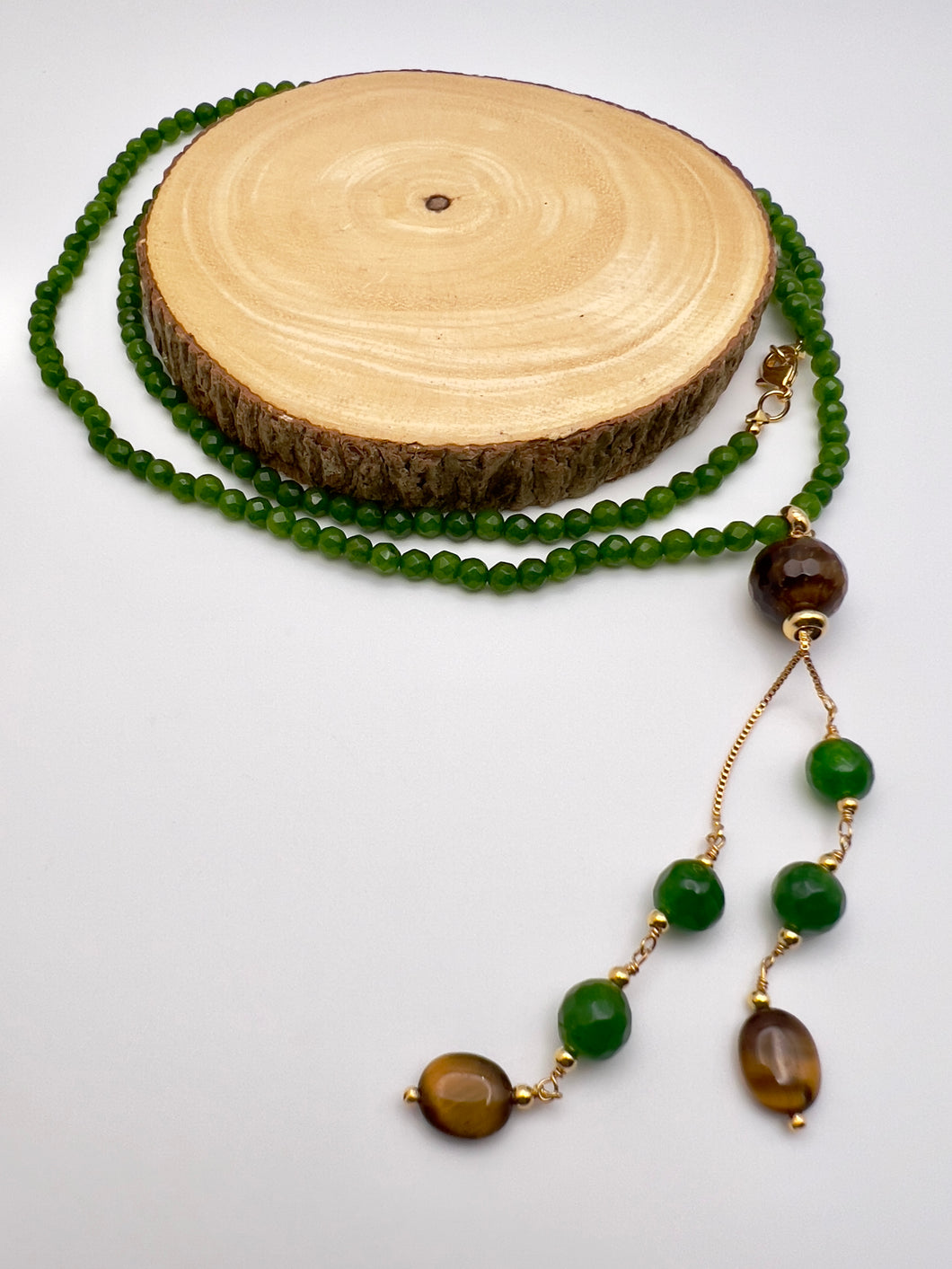 Long green quartz and eye of tiger necklace