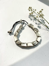 Load image into Gallery viewer, Adjustable chunky metal stone necklace
