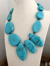 Load image into Gallery viewer, Acrylic irregular stones handmade necklace
