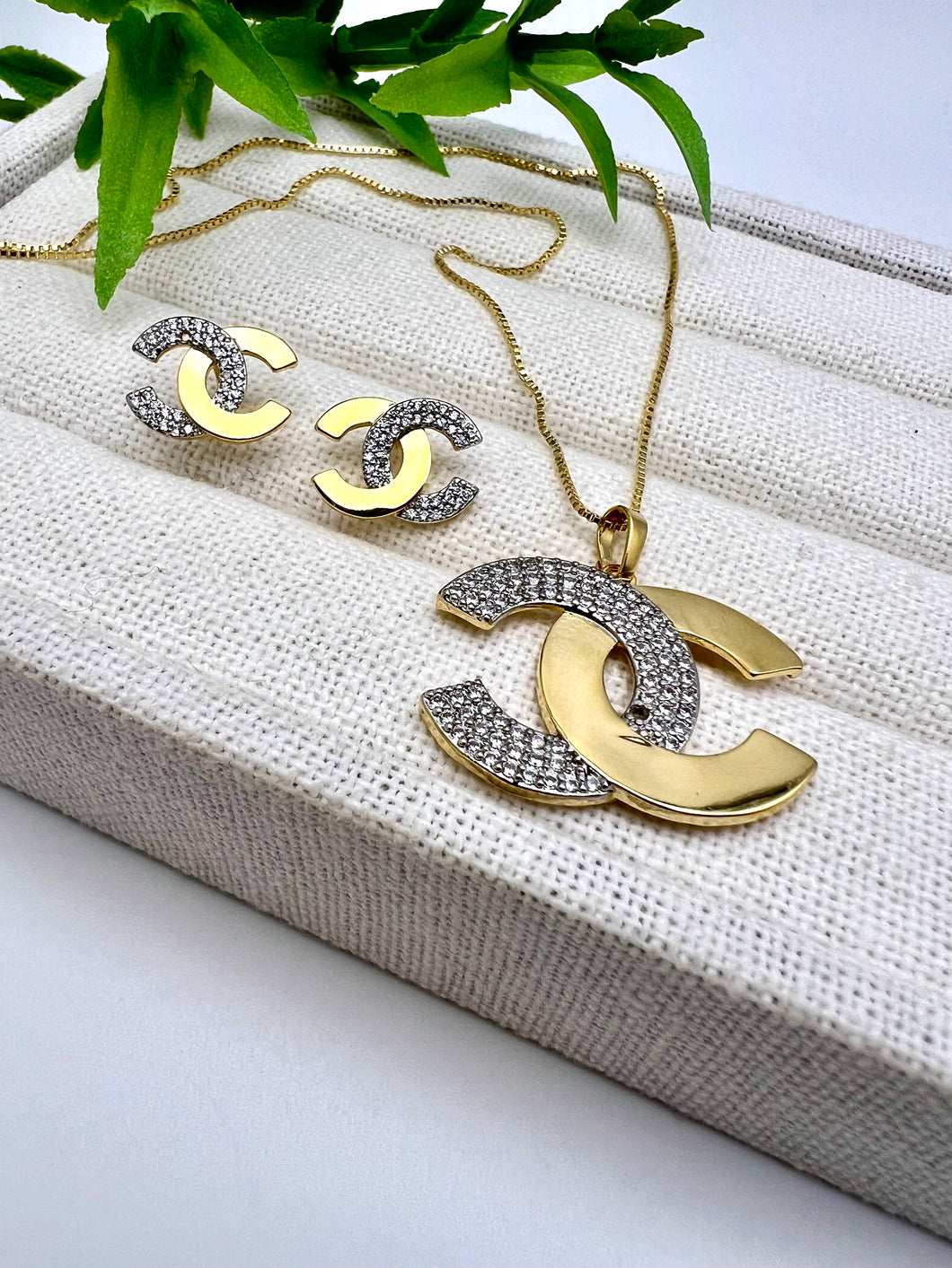 CC inspired  big pendant set