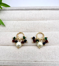 Load image into Gallery viewer, Hoop earrings with colorful stones and shell pearl
