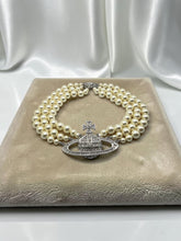 Load image into Gallery viewer, Vivien Luxury choker necklace 3 layers

