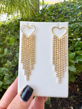 Load image into Gallery viewer, Heart base cz diamond tassel earrings
