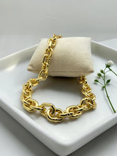 Load image into Gallery viewer, Bold Carter link chain necklace
