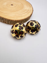 Load image into Gallery viewer, African line ball earrings seductive collection
