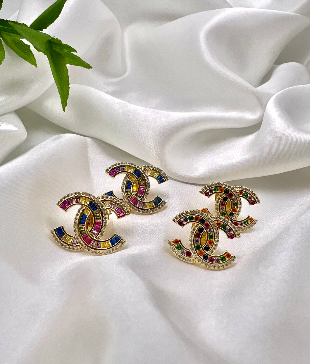 Famous design colorful baguette CC earrings