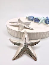 Load image into Gallery viewer, Printed starfish large earrings
