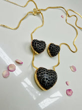 Load image into Gallery viewer, High quality small heart cz color Valentina Set
