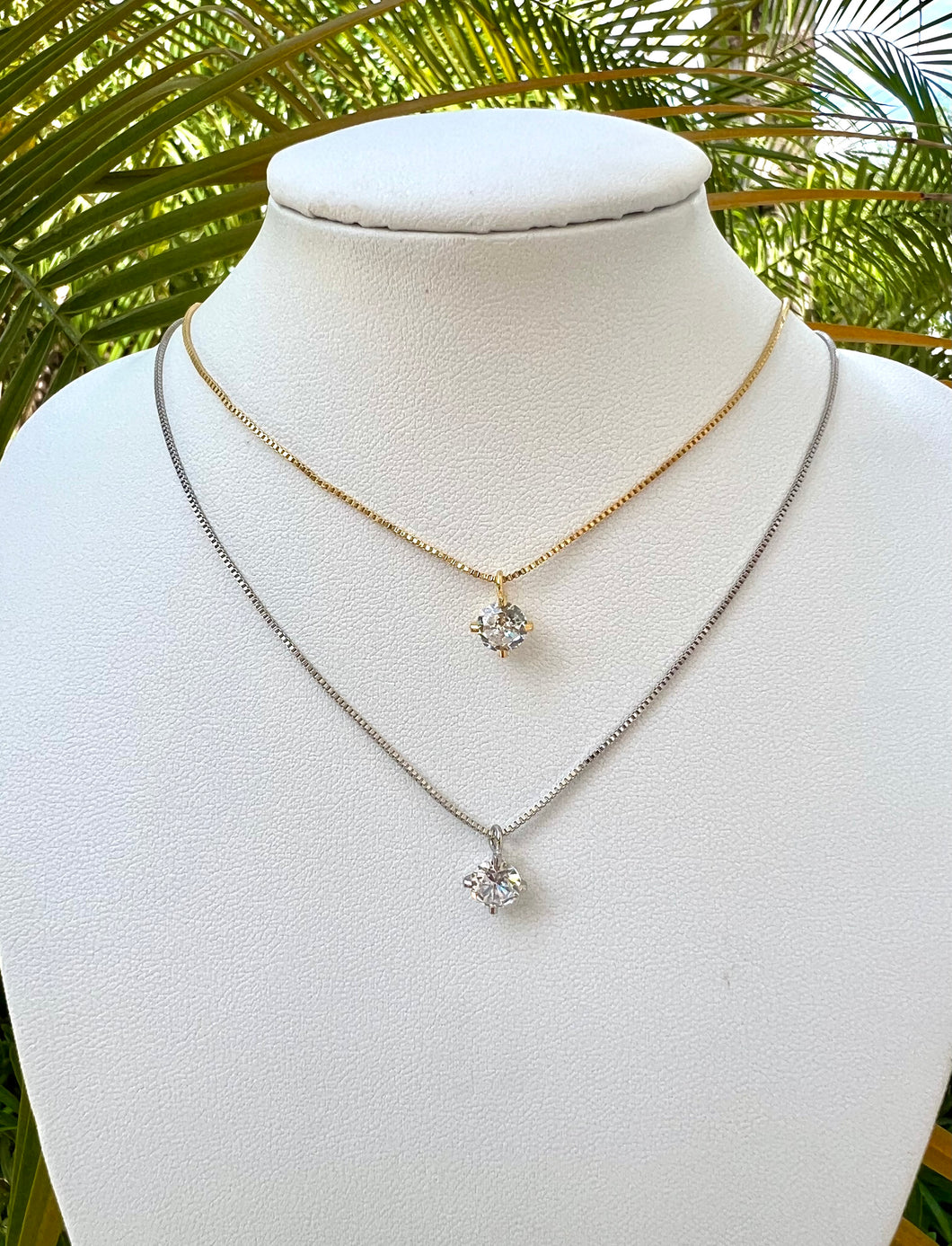 Classic light point 5mm necklace