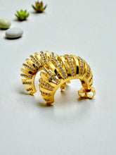 Load image into Gallery viewer, Curvy bulbous sripped cz detail earrings
