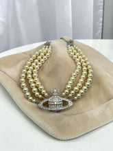 Load image into Gallery viewer, Vivien Luxury choker necklace 3 layers
