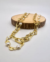 Load image into Gallery viewer, Two layers pearl and links choker necklace
