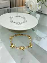Load image into Gallery viewer, Cz bracelet X baguette
