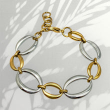 Load image into Gallery viewer, Oval links 2 colors Seductie Collection bracelet
