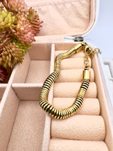 Load image into Gallery viewer, Old gold round snake bracelet
