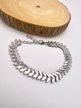 Load image into Gallery viewer, Fish scales bracelet
