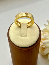Load image into Gallery viewer, Inspired Carryer ring row of cz
