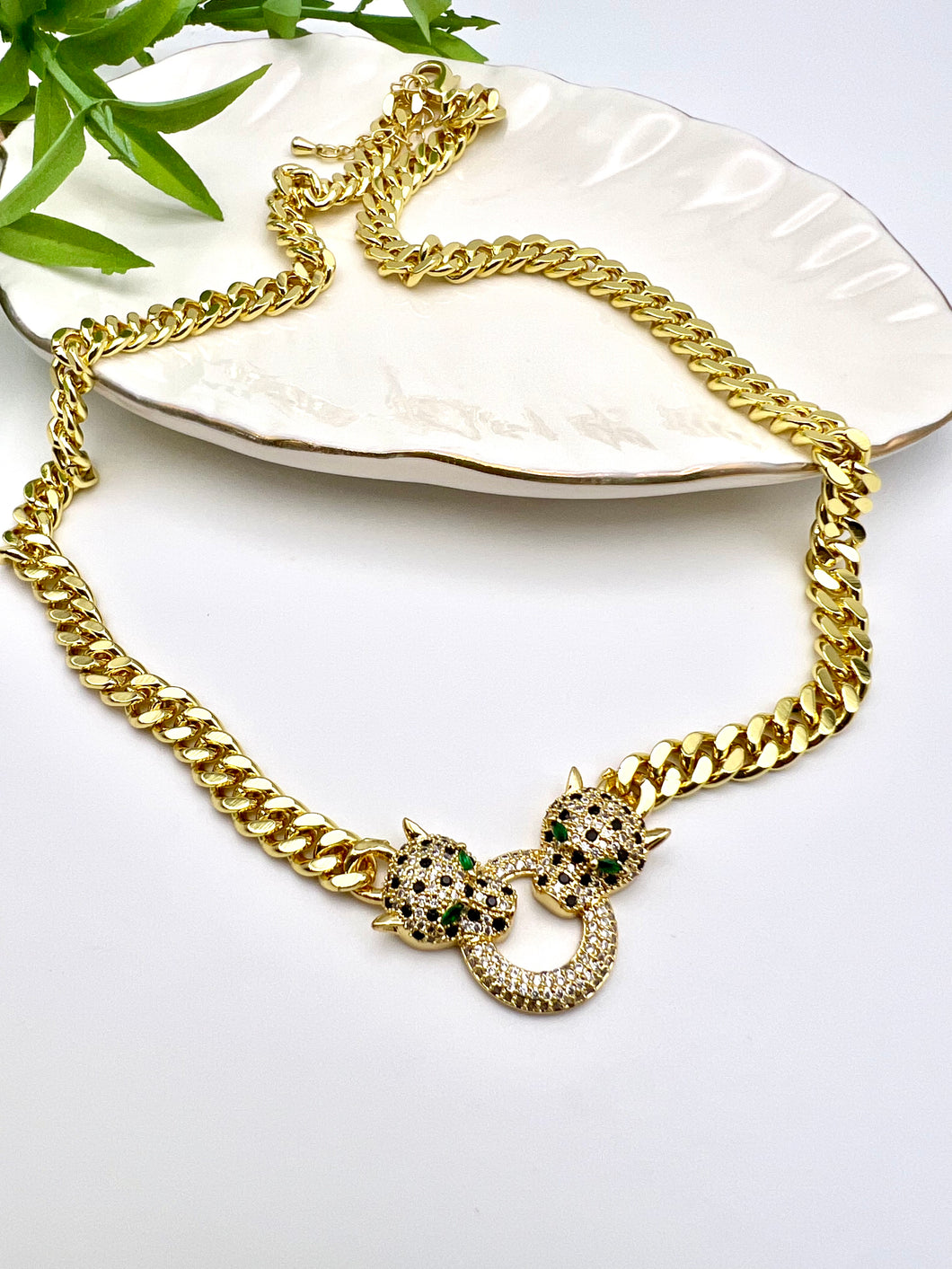 Studded leopard emerald eye necklace