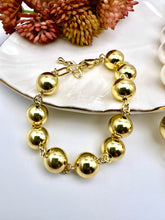 Load image into Gallery viewer, Ball choker necklace with tube details
