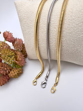 Load image into Gallery viewer, Round snake 3mm classic bracelet
