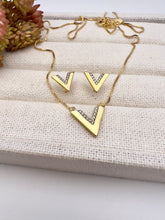 Load image into Gallery viewer, Life V selfsame gold plated jewelry set
