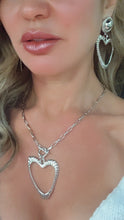 Load image into Gallery viewer, Big heart pendant chain clasp in front necklace
