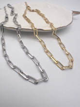 Load image into Gallery viewer, Cart link choker necklace
